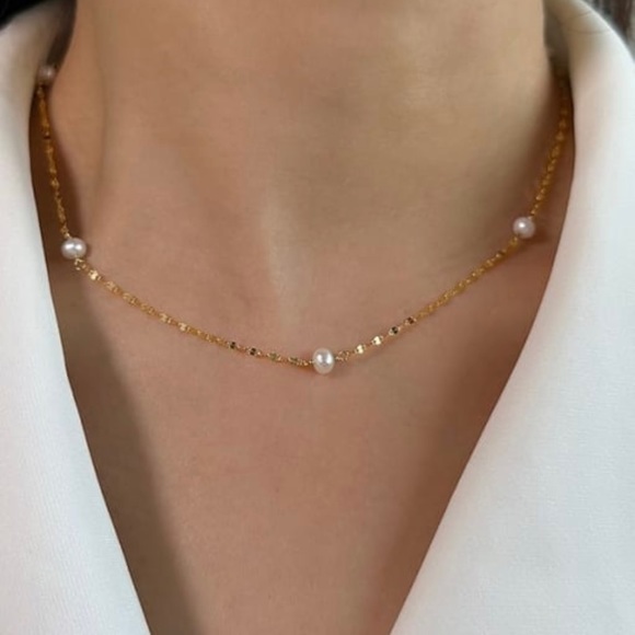 18k Gold Plated Over 925 Sterling Silver Freshwater Pearl Necklace - Picture 4 of 6